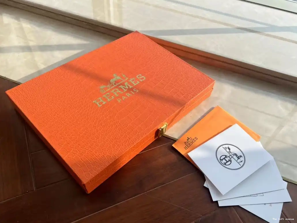 HERMES CUSTOM CUTLERY SET 0515